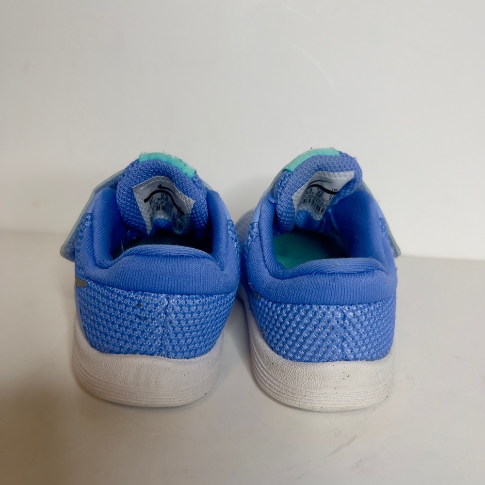Nike Kids Blue Sneakers - Picture 3 of 5